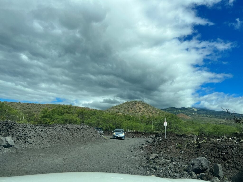 Unpaved road at Ahihi-Kinau Natural Area Reserve