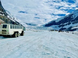 Columbia Icefields Athabasca glacier tour