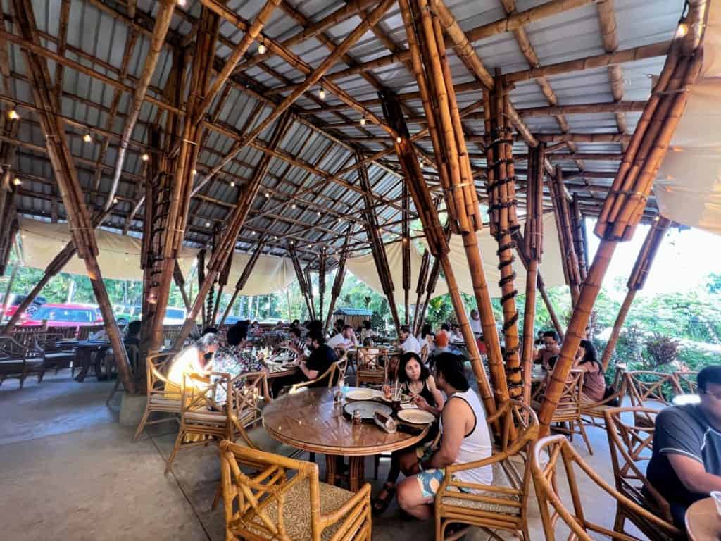 An open air pizza restaurant