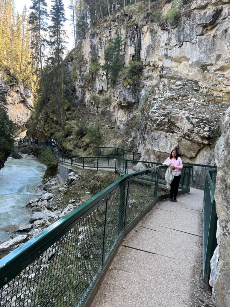 Anu at Johnston Canyon trail