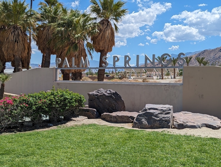 Day trip to Palm Springs: Complete one day Itinerary (2023)