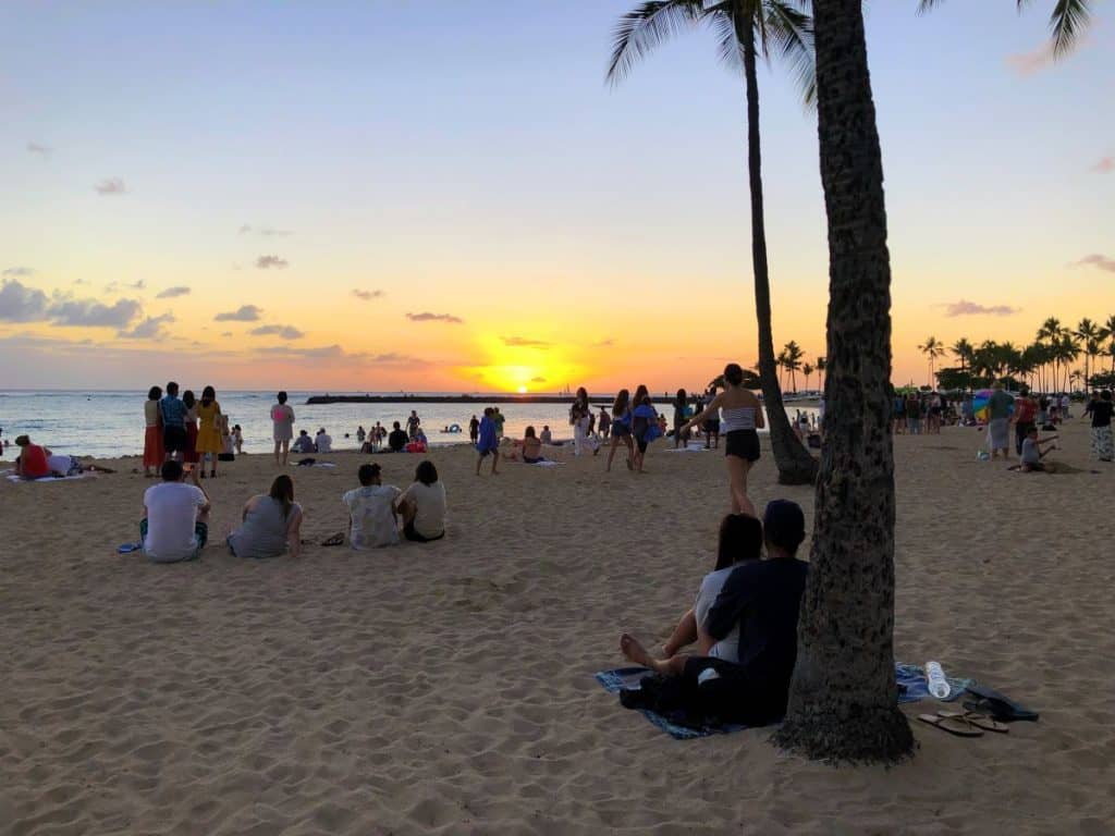 Watching the sunset at Waikiki beach is one of the best things to do in Waikiki