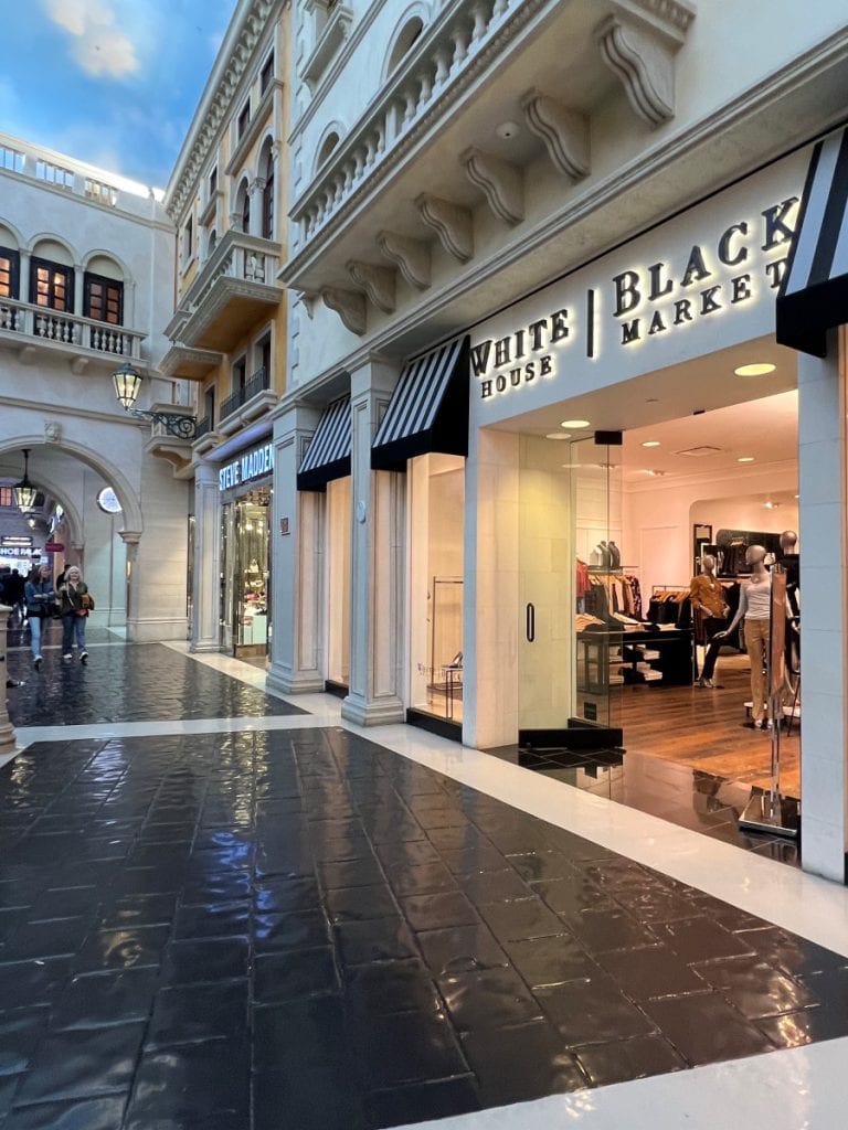 Venetian Grand Canal Shoppe indoor area with stores and walkway